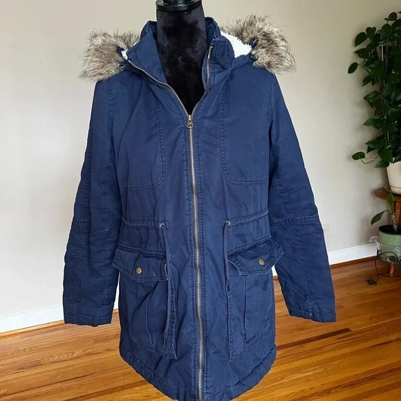 GAP sherpa lined winter jacket - Picture 1 of 11
